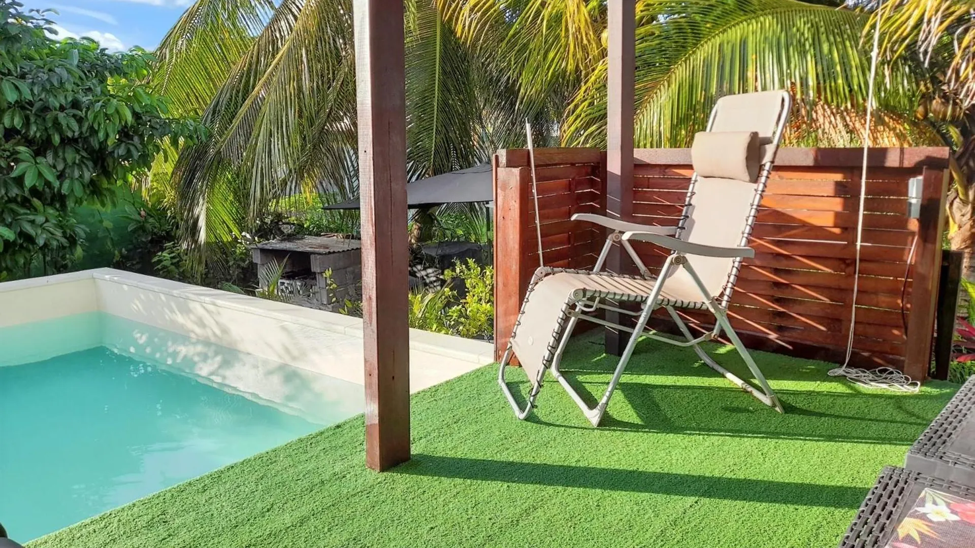 Appartement Charmant A Sainte Rose De 40 M² Avec Piscine غوادلوب